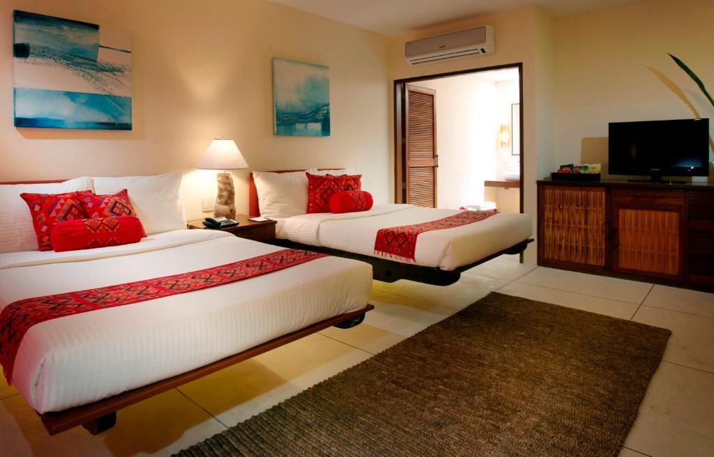 Bluewater Panglao Resort Quarto foto